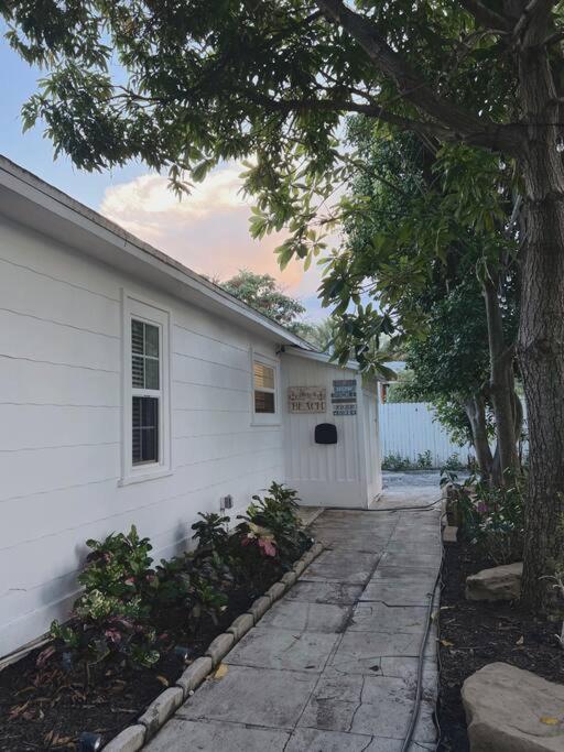 Beautiful Main House In West Palm Beach Bagian luar foto